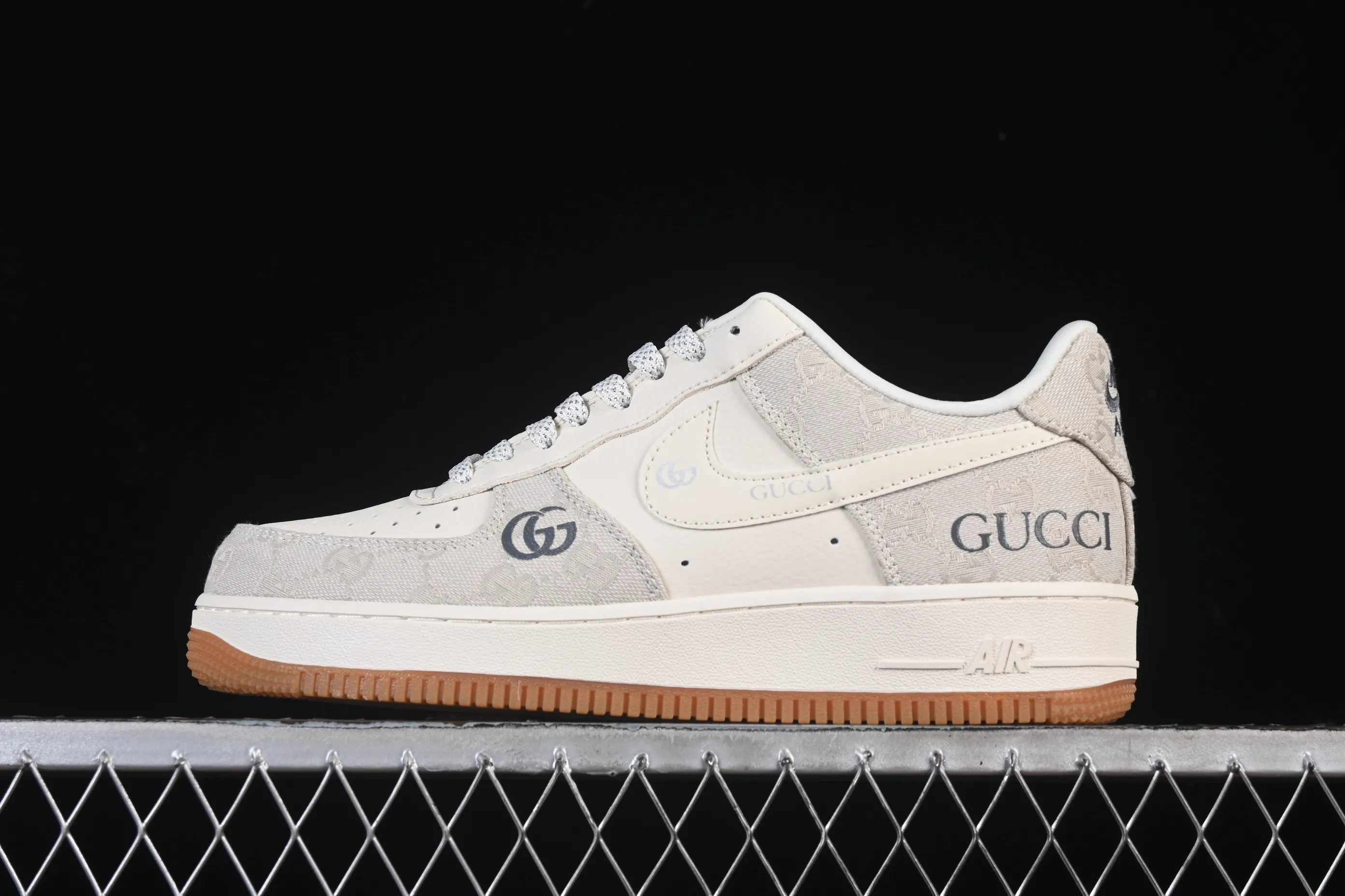 All categories Nk Air Force 1 Air Force series Nk Air Force 1 Low Air Force low-top Nike Air Force 1'07 Low Gucci co-branded soot raw rubber Air Force 1 low-top casual sneakers DK0188-084